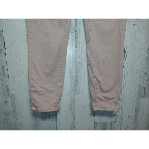Buffalo David Bitton Super Soft Stretch Capri, Pink, Size: 8/29 Inseam: 24 - Picture 2 of 7